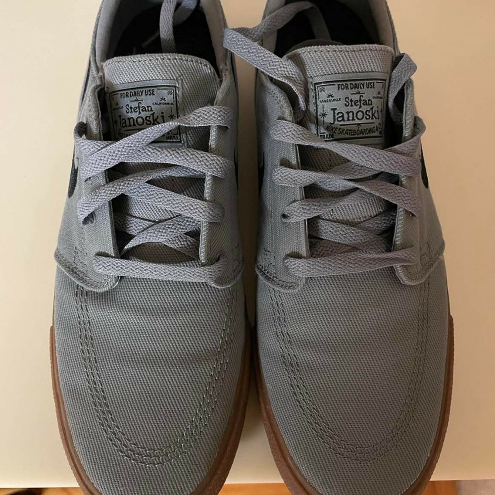 NIKE SB Air Zoom Janoski RM for YOU